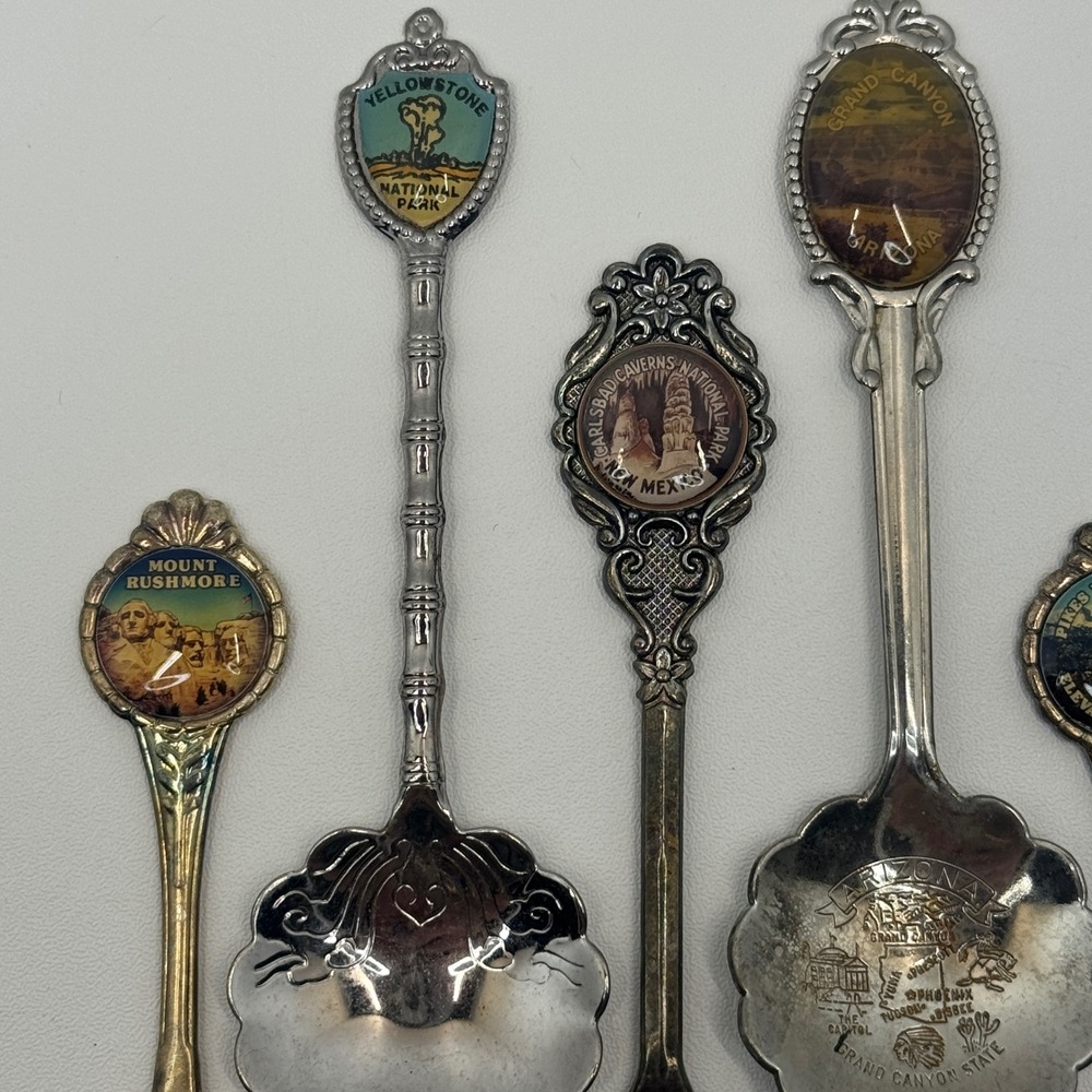 Vtg Enamel Souvenir Spoon Lot 5 Yellowstone Mt Rushmore Grand Canyon Collectible - Picture 2 of 7